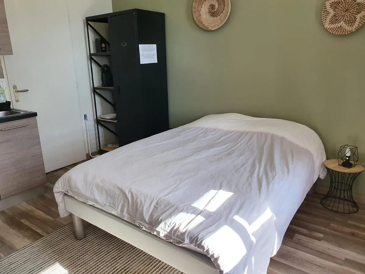 Legend- Parking Prive Gratuit- Terrasse Privee- Wifi - Convert - Alimentec Bourg-en-Bresse